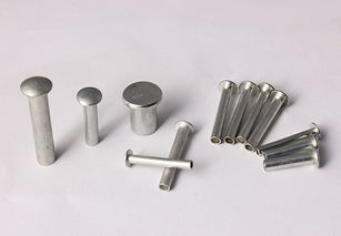 五金饰品配件 金属材质、多样设计及其应用